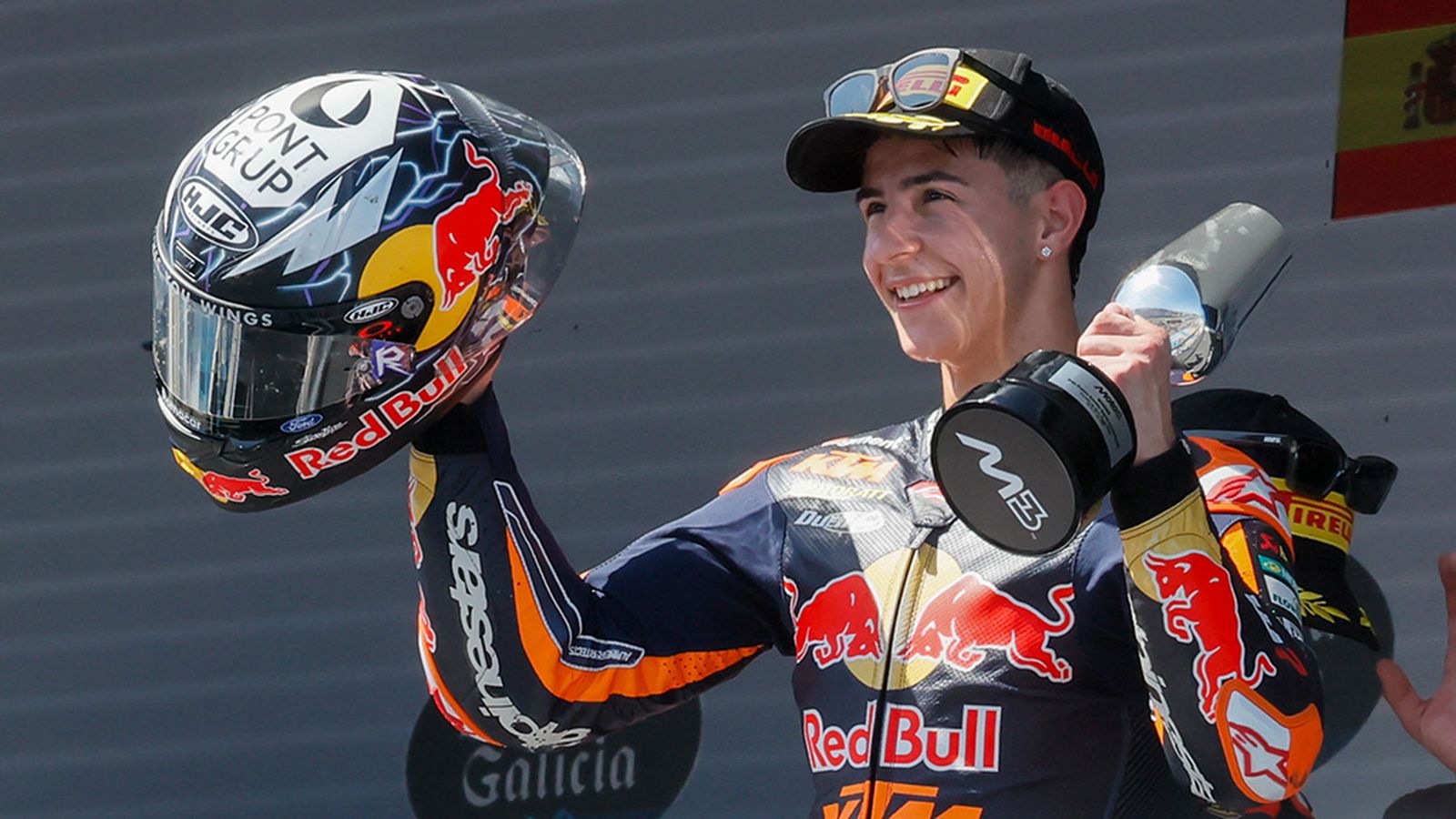 José Antonio Rueda gana en Moto 3 Jerez