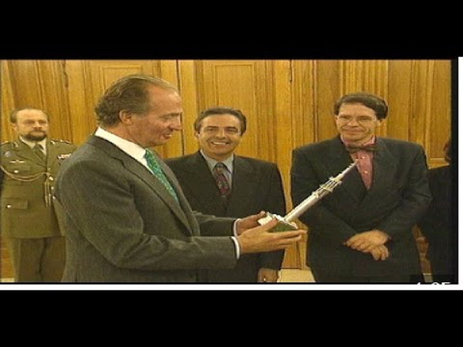 Juan Carlos I recibe a la directiva de la RTVA en la Zarzuela (1995)