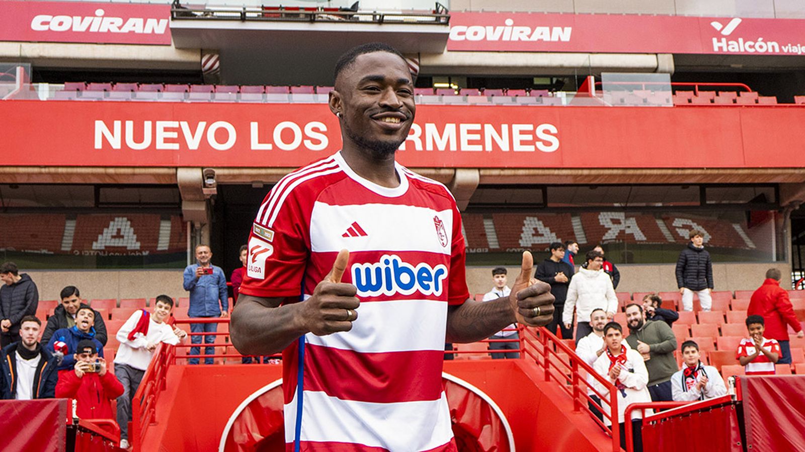 Hongla, jugador del Granada
