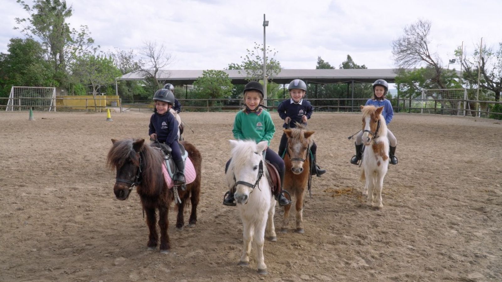 niños poni todocaballo