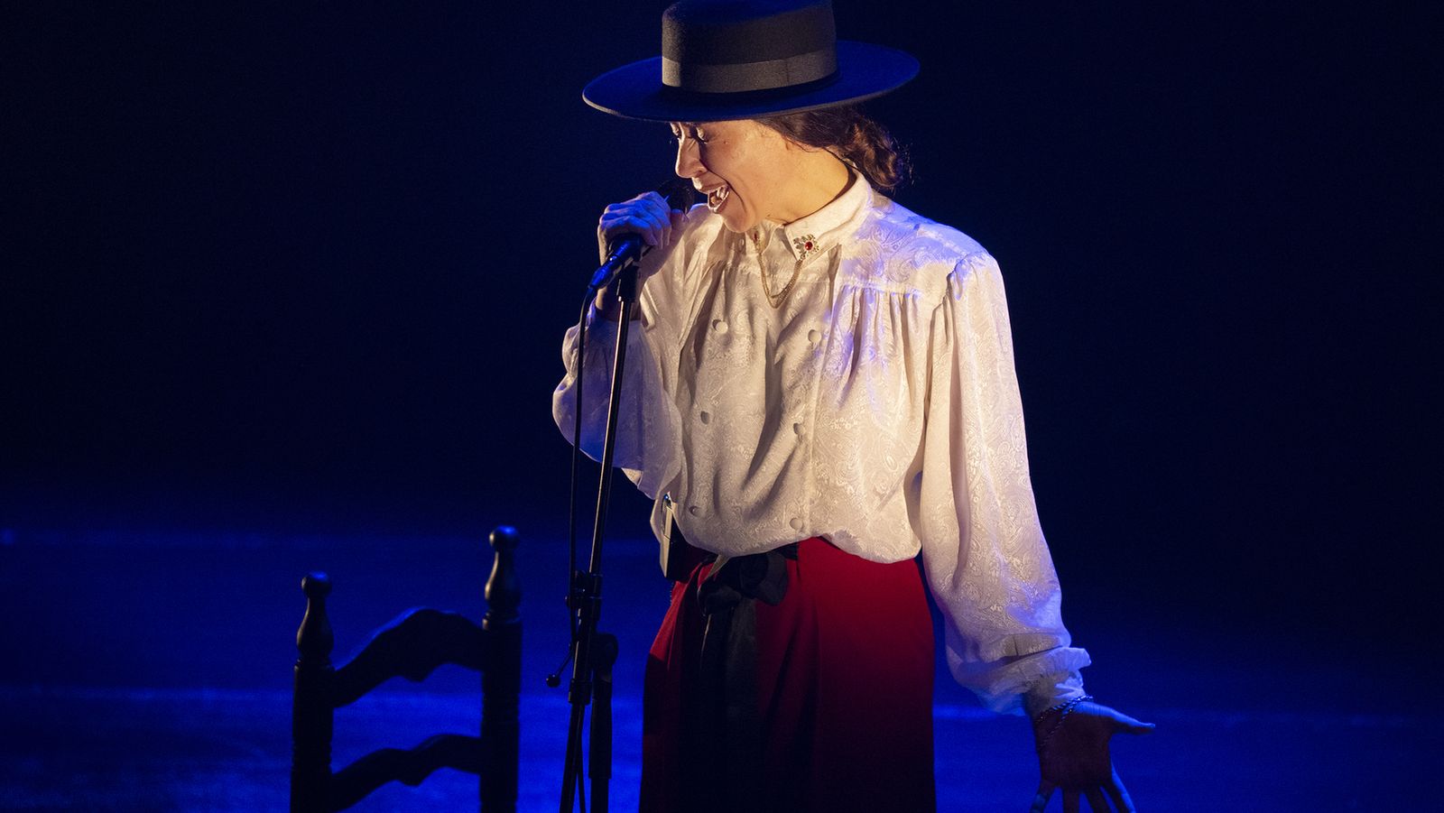 Sandra Carrasco durante su actuación en el Teatro Central de Sevilla