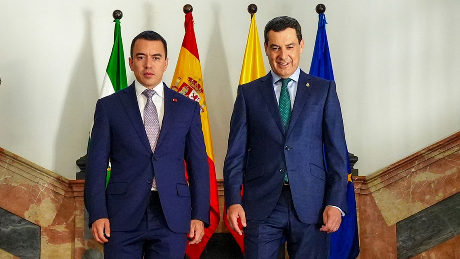 Moreno recibe a Novoa, presidente de Ecuador