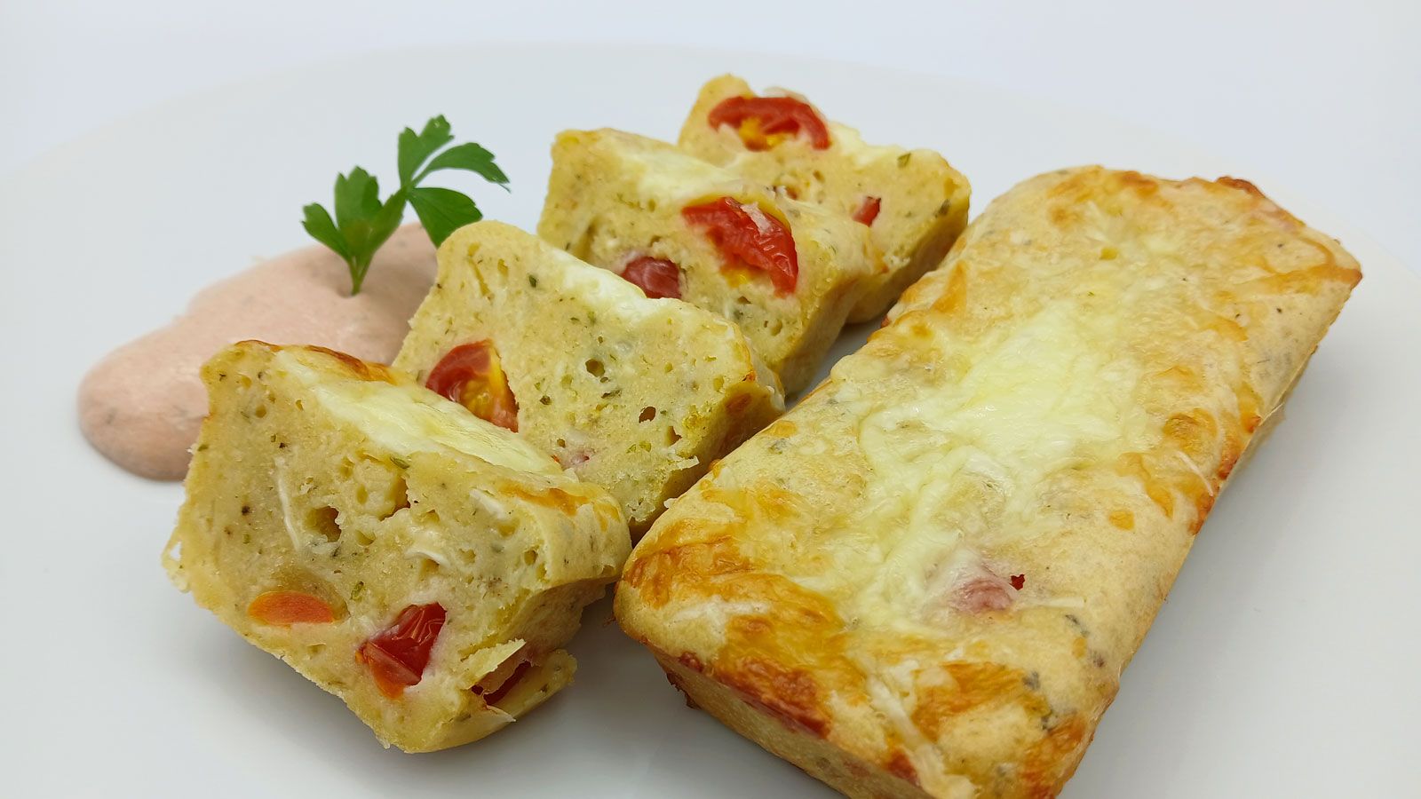 Bizcochitos de tomate y queso.