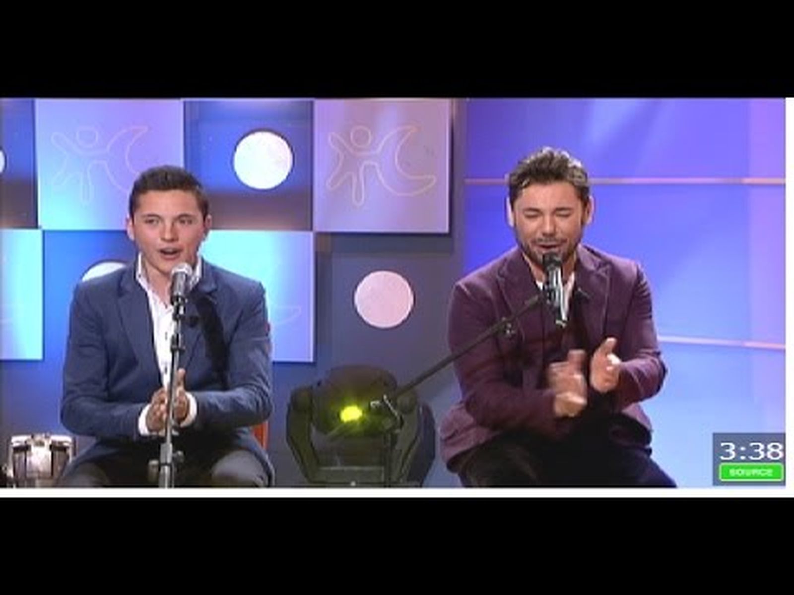 Miguel Poveda y Kiko Peña "Esos 4 capotes" en recuerdo a Morao | Flamenco en Canal Sur