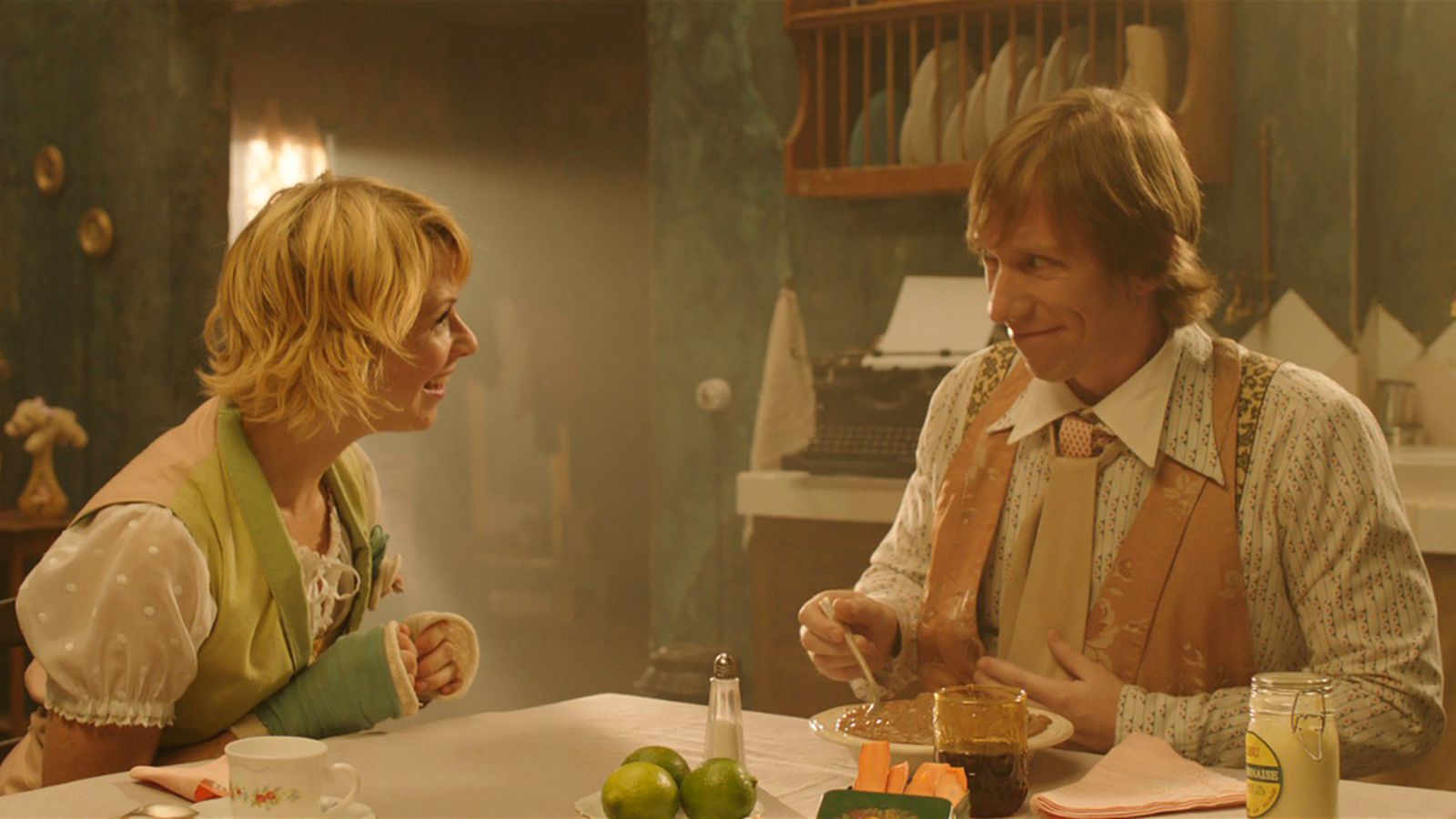 Cine, The extraordinary tale, 20 mayo