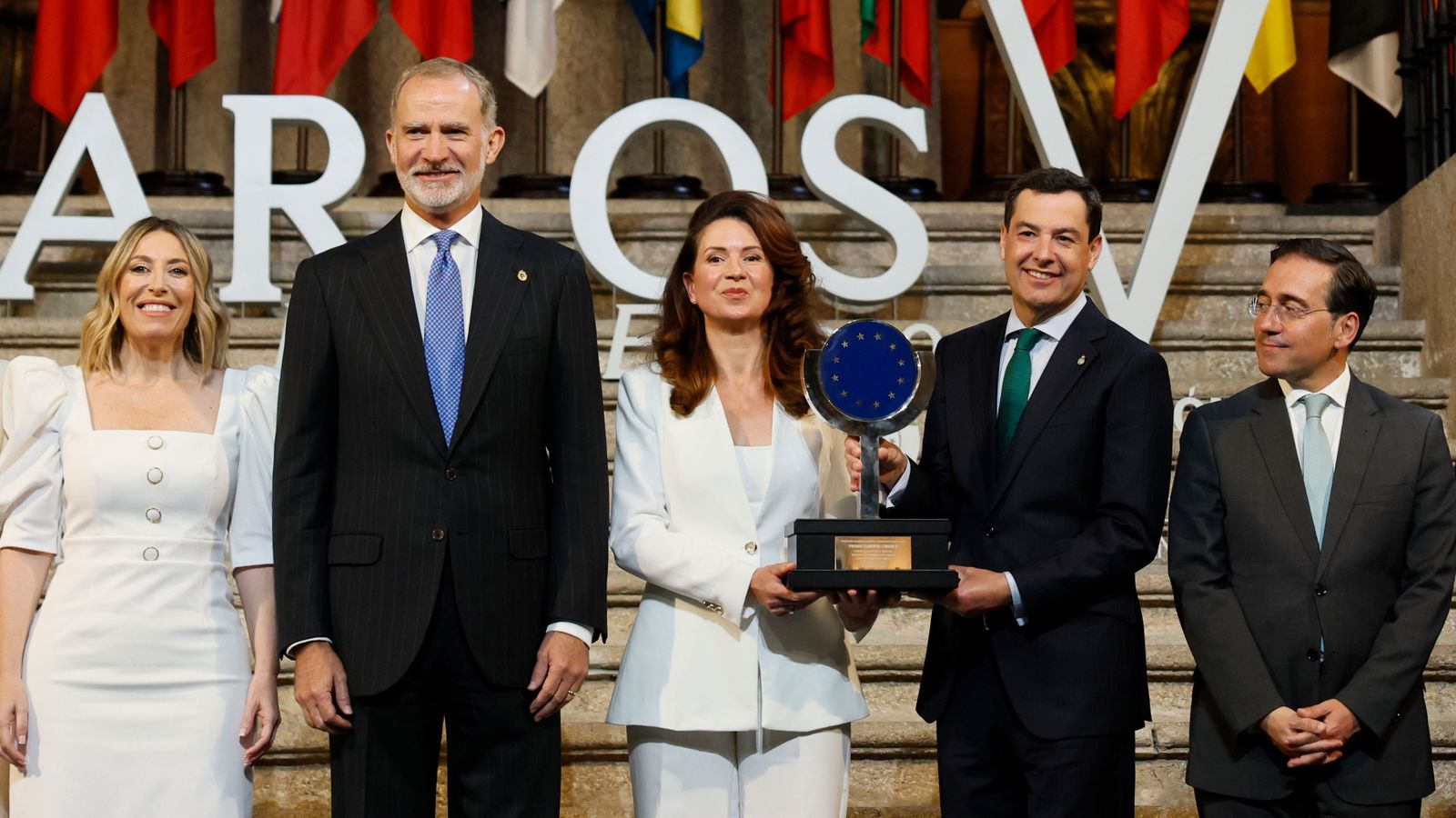 Juanma Moreno insiste en Yuste en gobernar en solitario