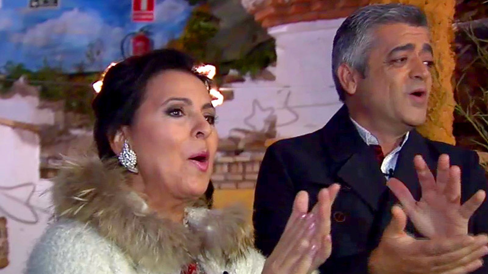 AD Fiesta 800x450 Belen Modesto con Maria Jose Santiago