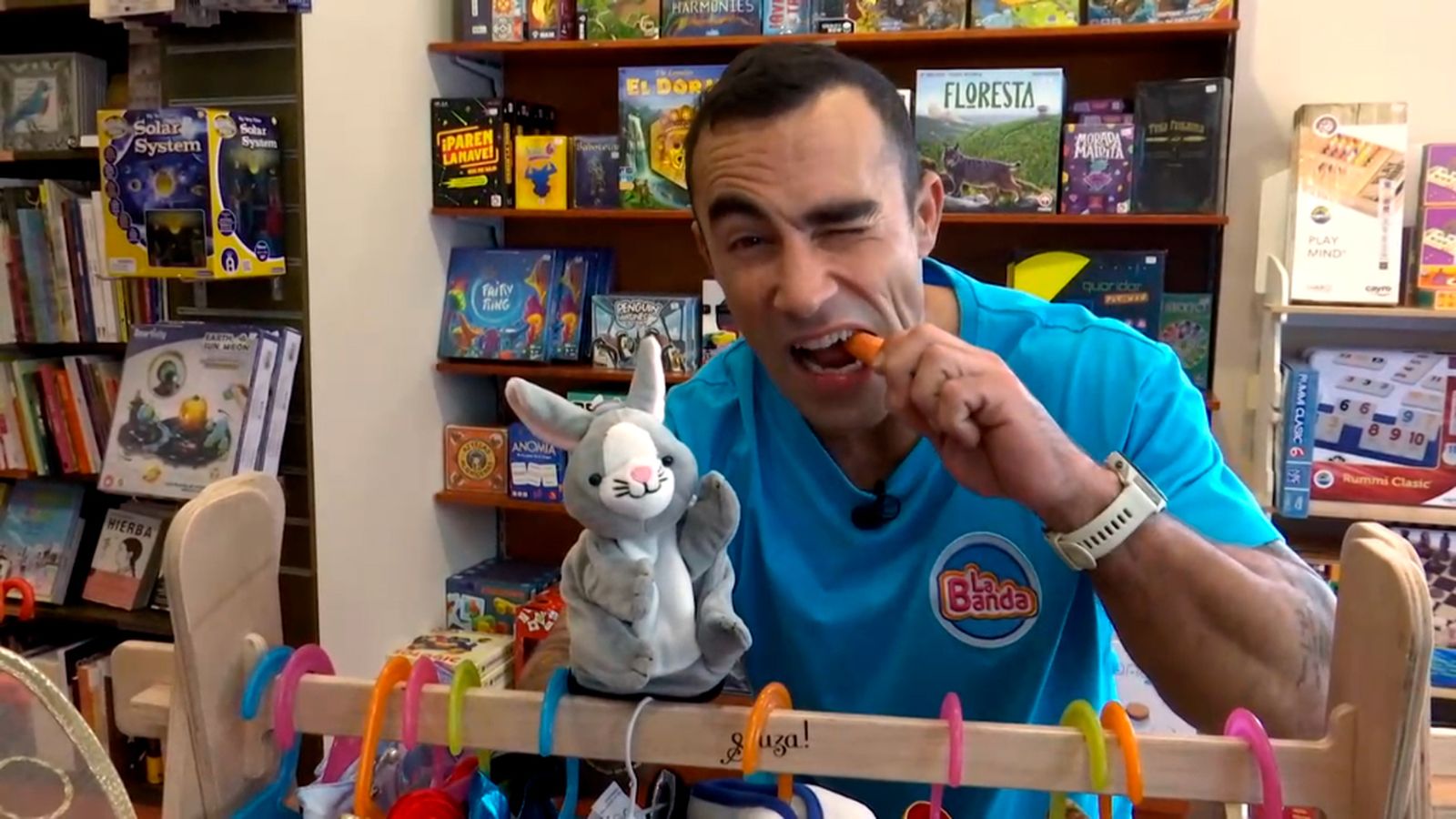 'Perico, el conejo', un libro precioso que invita a participar en la celebración de su 120 aniversario