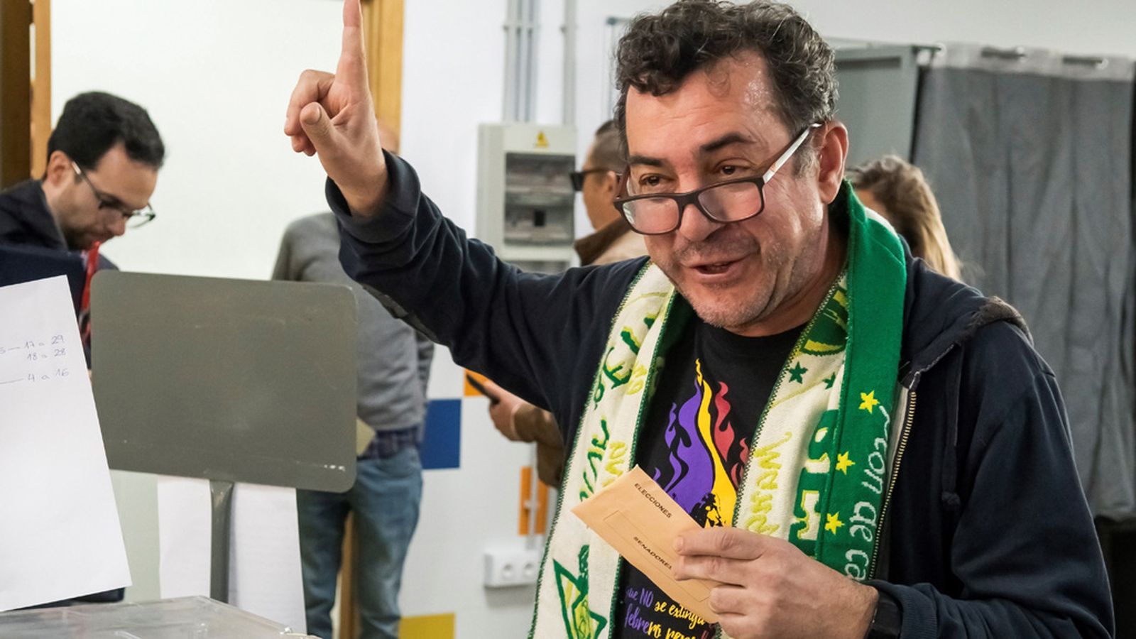 n1_anecdotas_elecciones - 10/11/2019 - 15:14:55