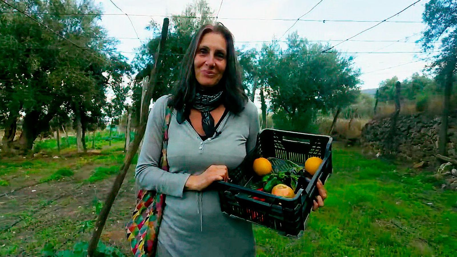 Janette, una francesa muy feliz con su huerto en Almócita