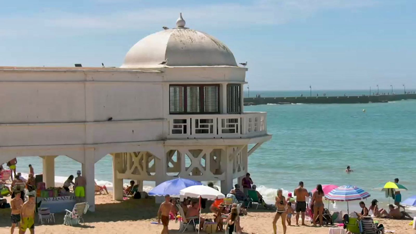 Despedimos la temporada a ritmo de carnaval en Cádiz capital