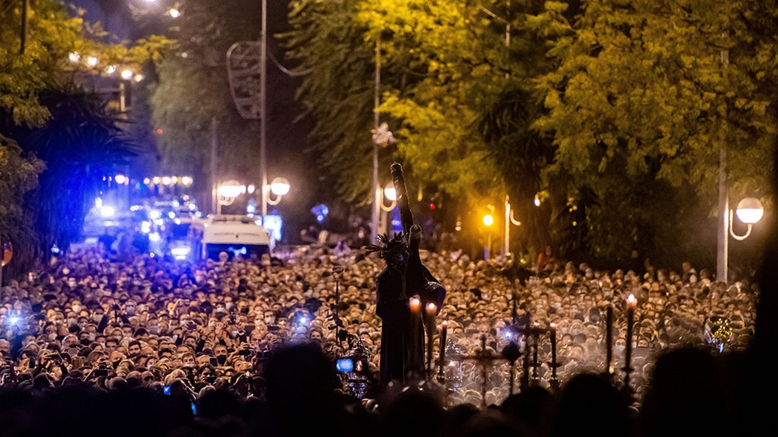 Multitudinario Gran Poder de Sevilla