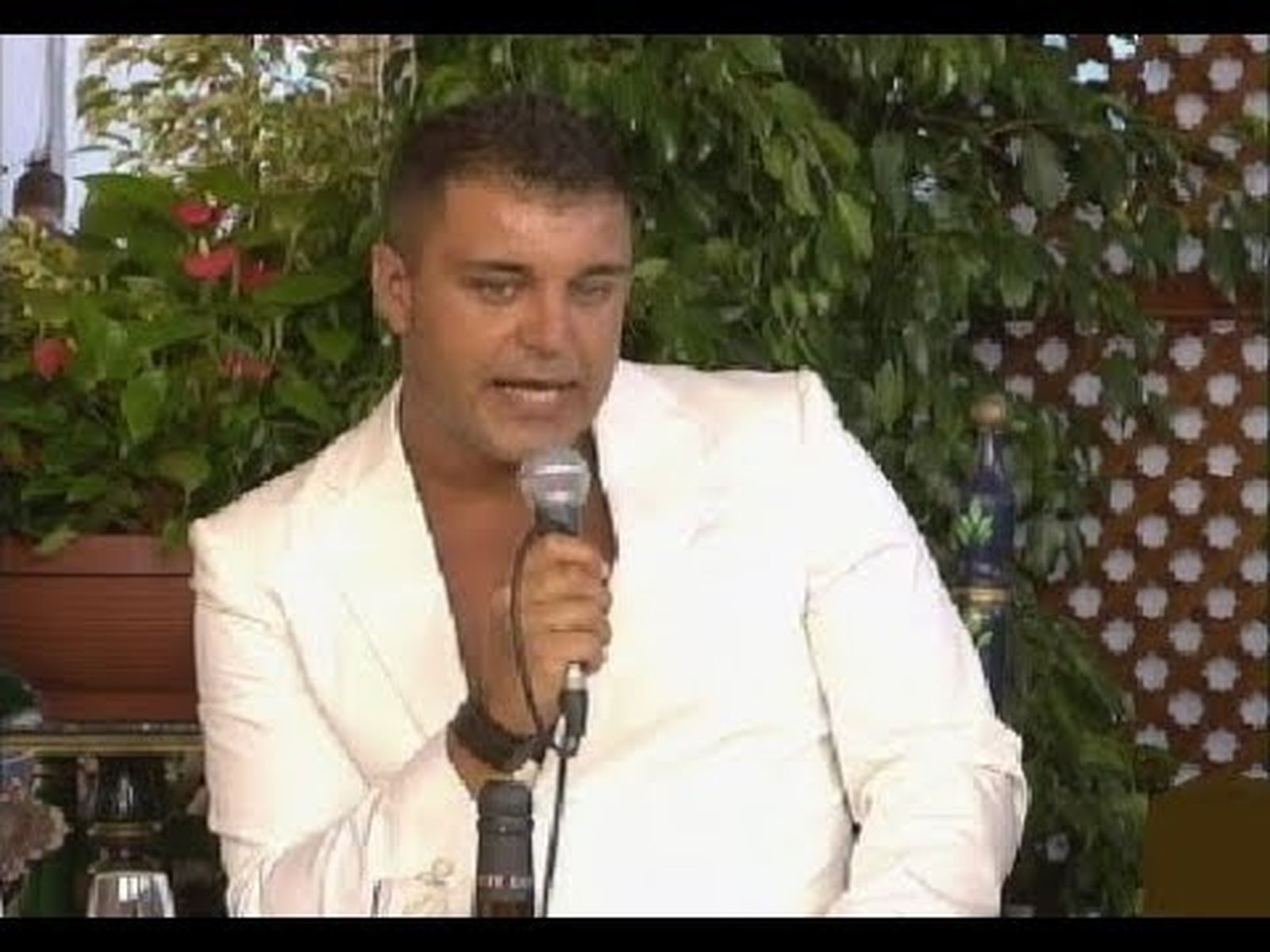 Frank Romero de Locomía, entrevista al artista en Huelva