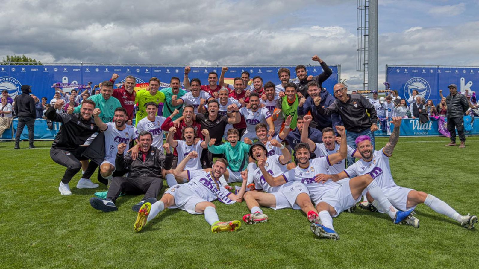 Jaén gana al Alavés B