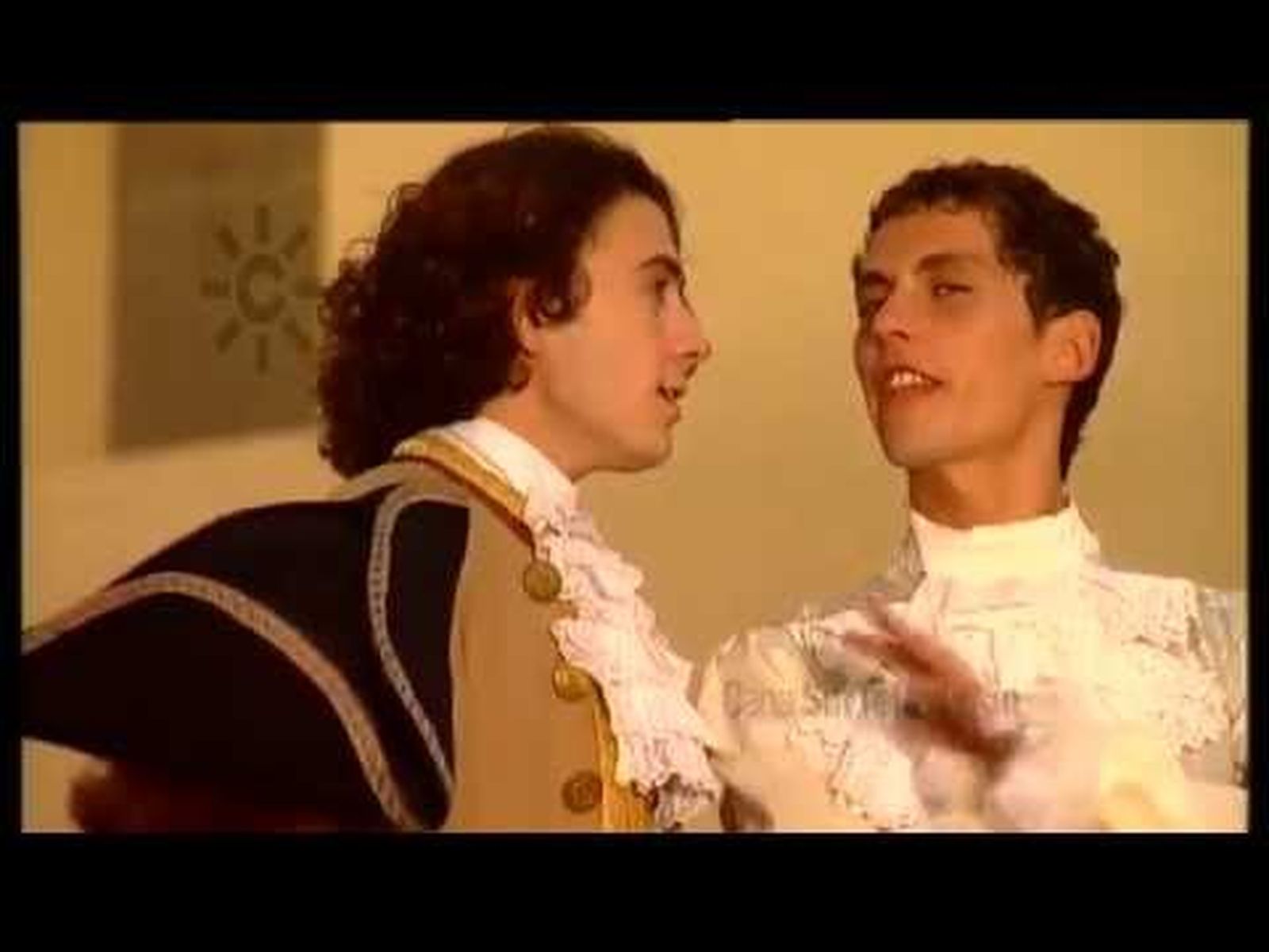 Paco León: príncipe de cuento en su primer trabajo en Canal Sur