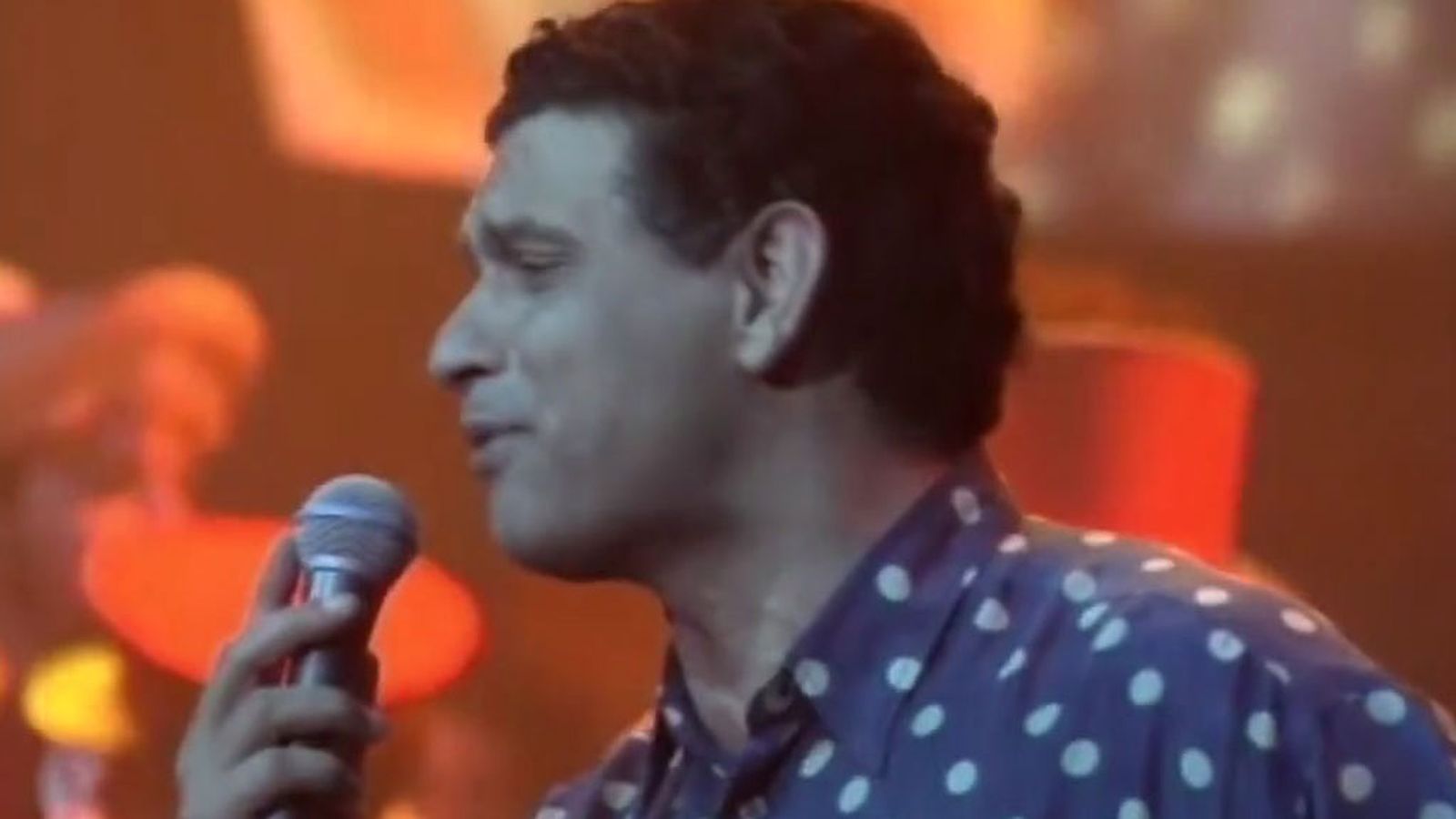Carlos Carno y La murga de los currelantes