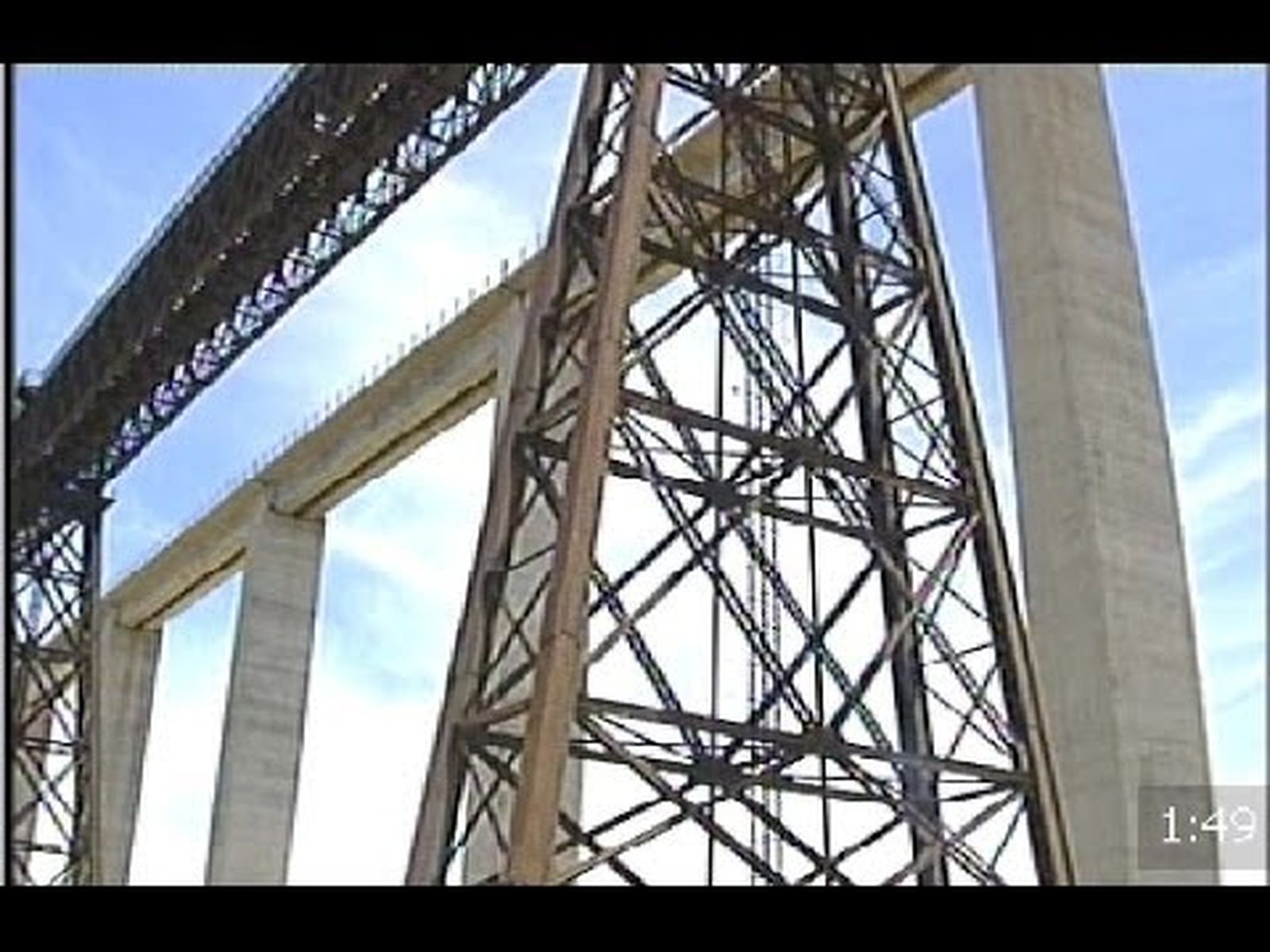 Puente del Hacho: un Eiffel recuperado en Granada