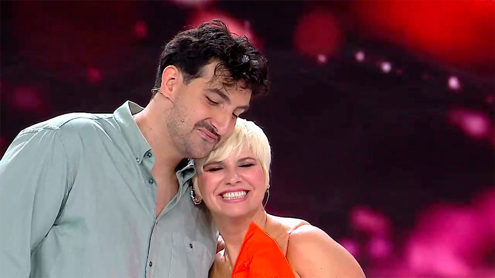 Pasión Vega presentará el homenaje de Canal Sur a Carlos Cano
