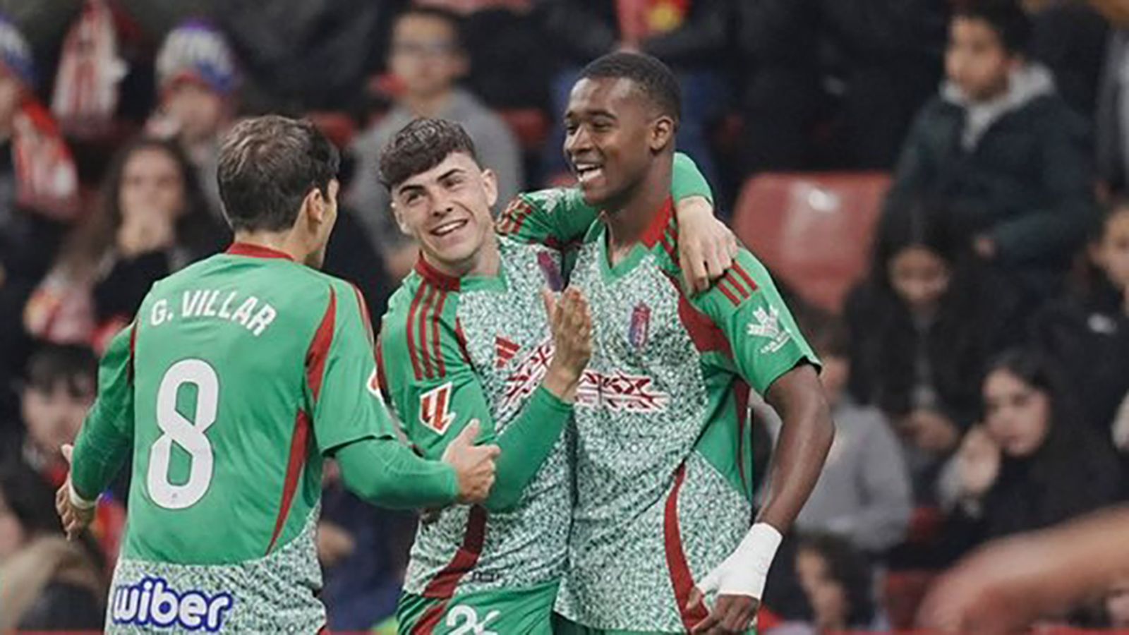 Granada vence al Sporting
