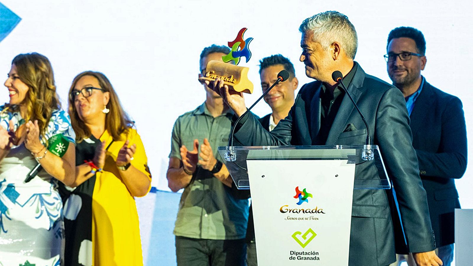 PREMIO AD 2