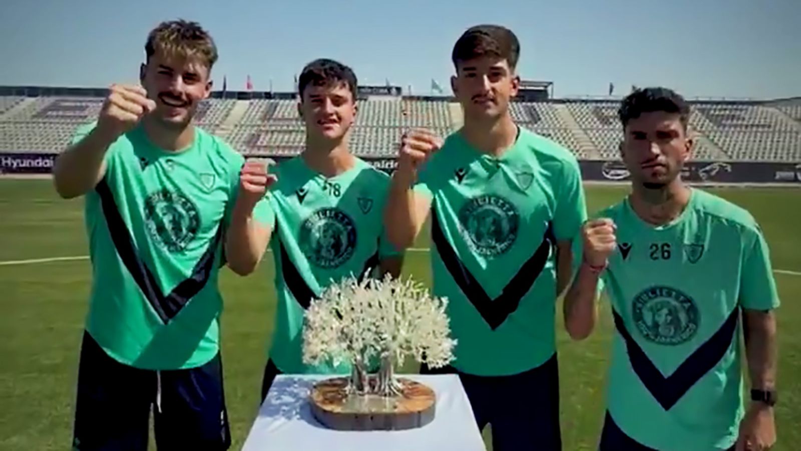 Trofeo del Olivo entre el Real Jaén y Granada