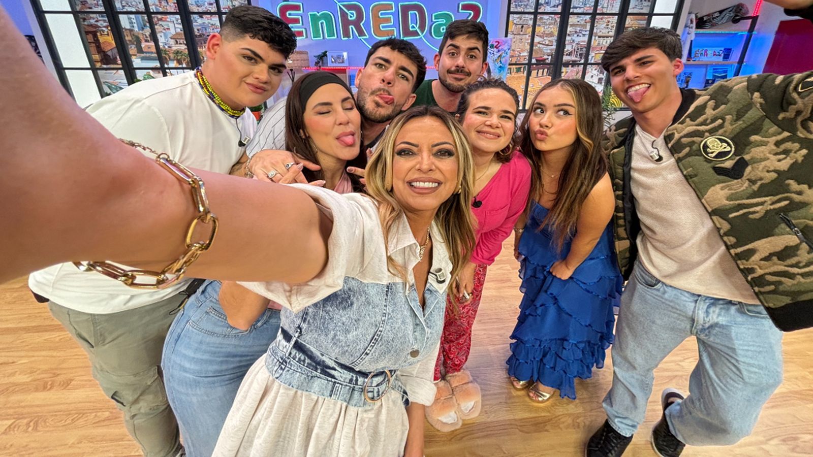 Enredados, 19 abril