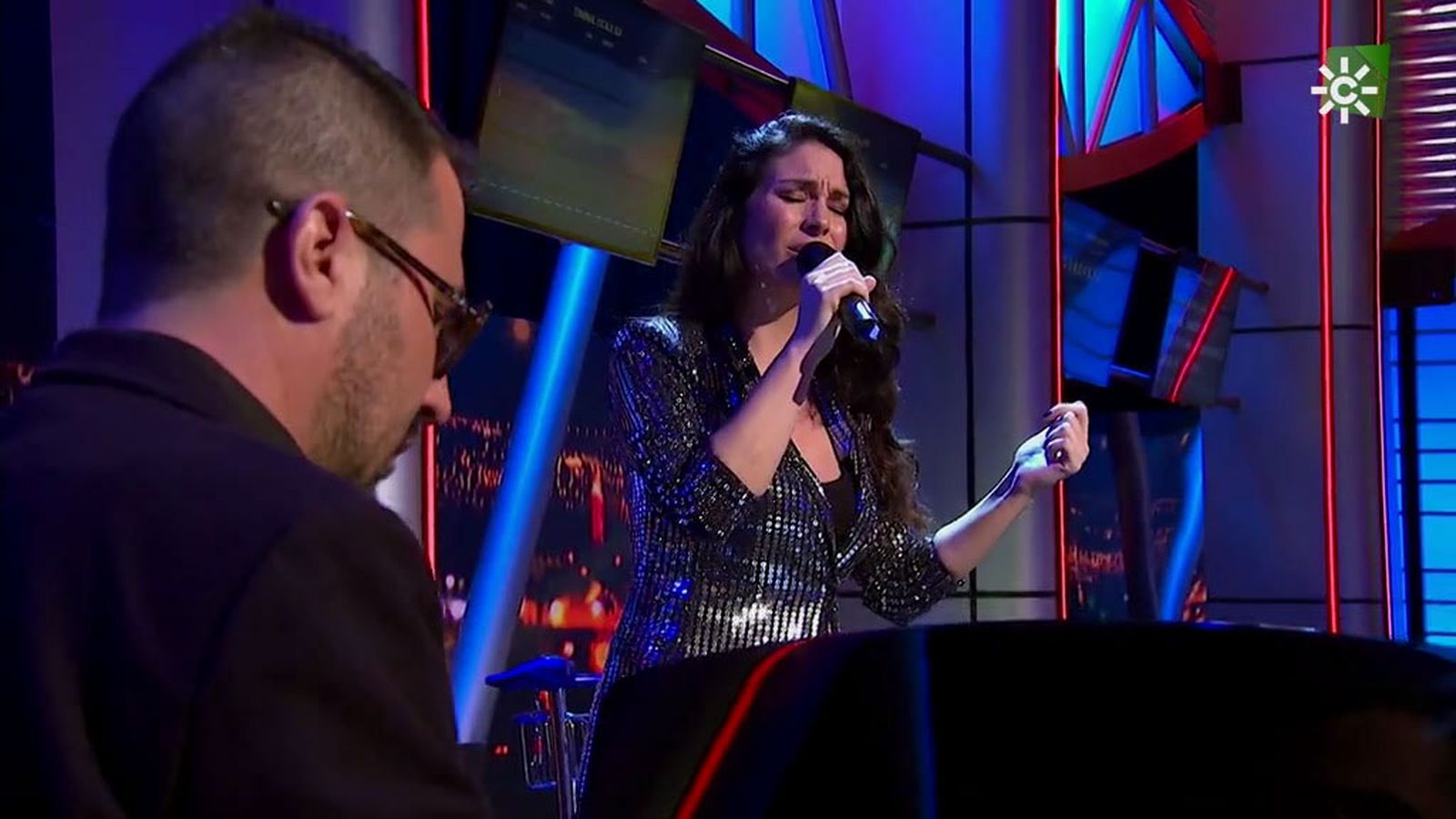 Escala Sur Celia Flores cantando