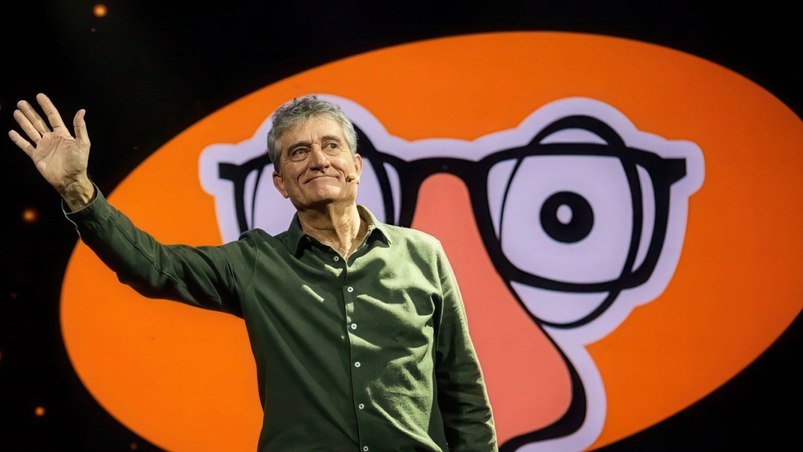 'A 55 millas por hora', el nuevo libro de Guillermo Fesser