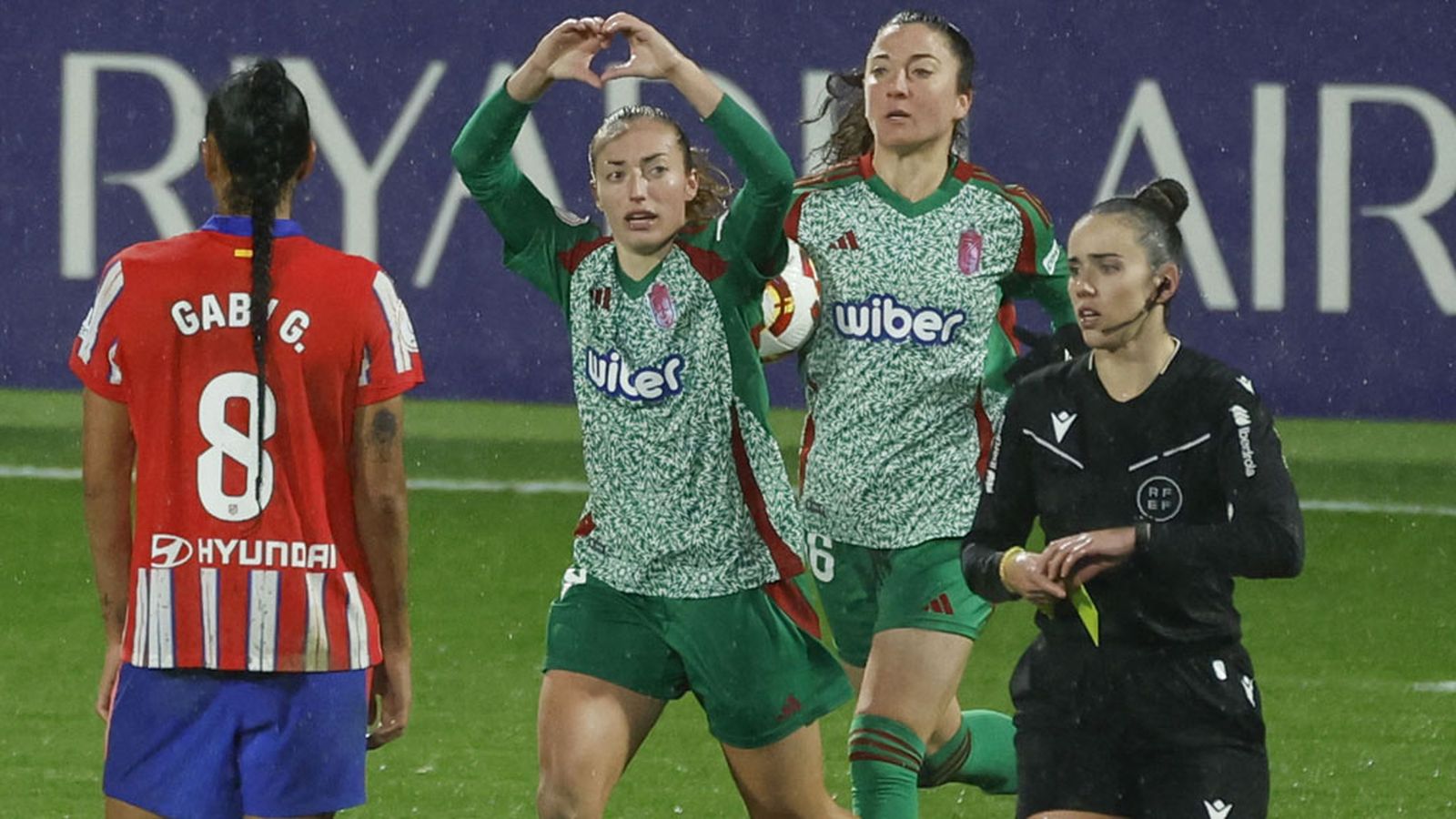 Ornella Vignola Granada femenino