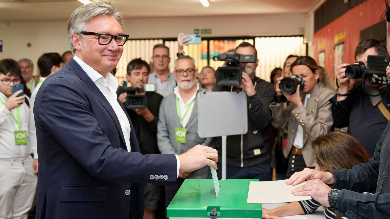 Vota Manuel Gavira