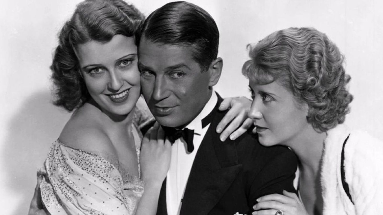Cine, Una hora contigo, 16 febrero