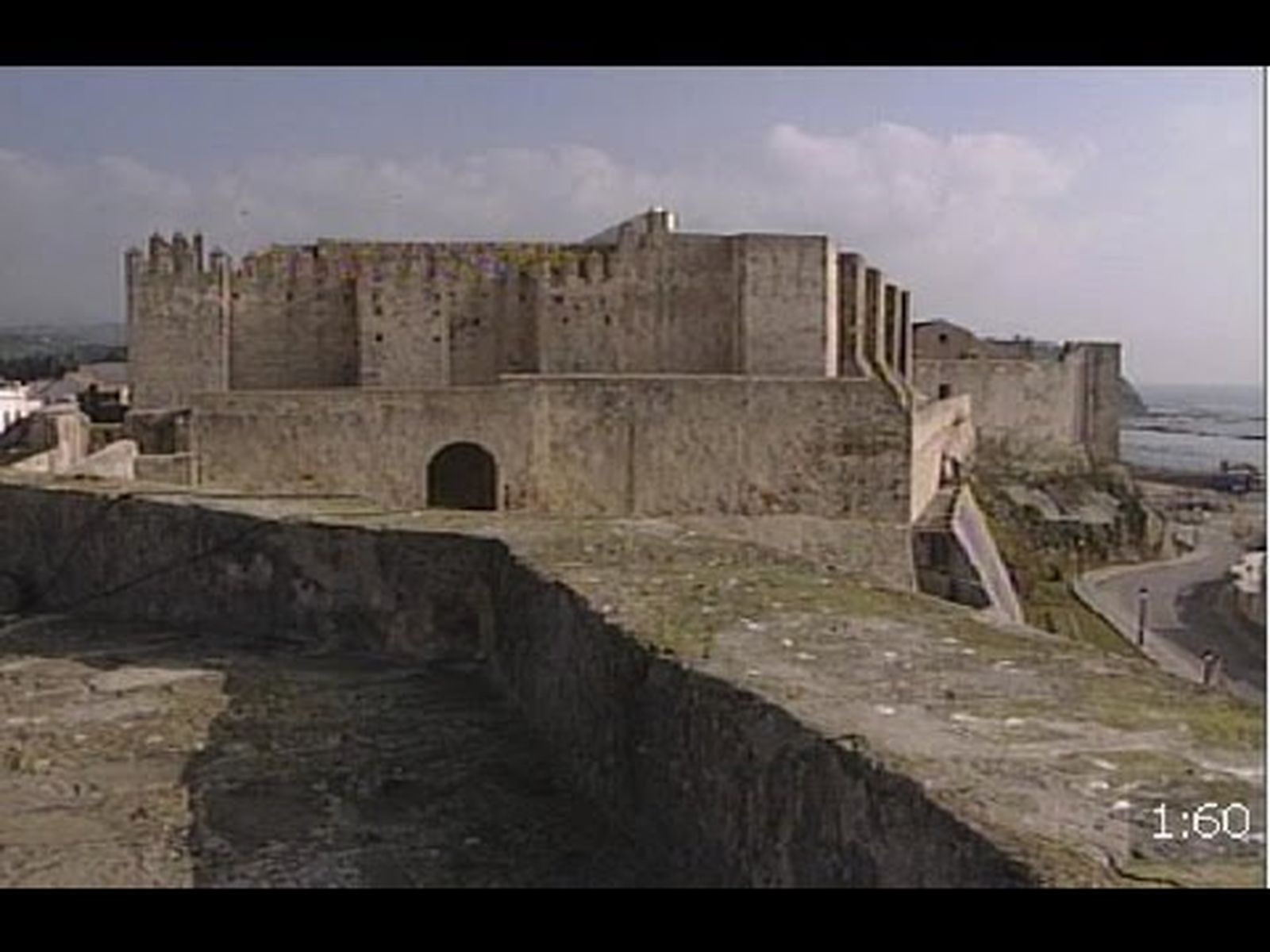Castillo de Guzmán el Bueno de Tarifa (Cádiz), un pueblo Bien de Interés Cultural