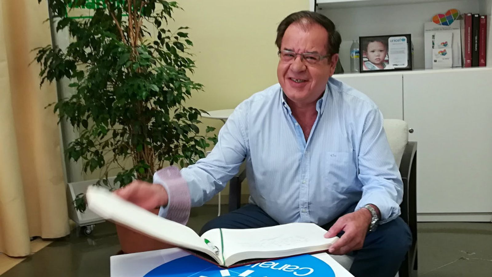 Firma de Miguel Rodríguez