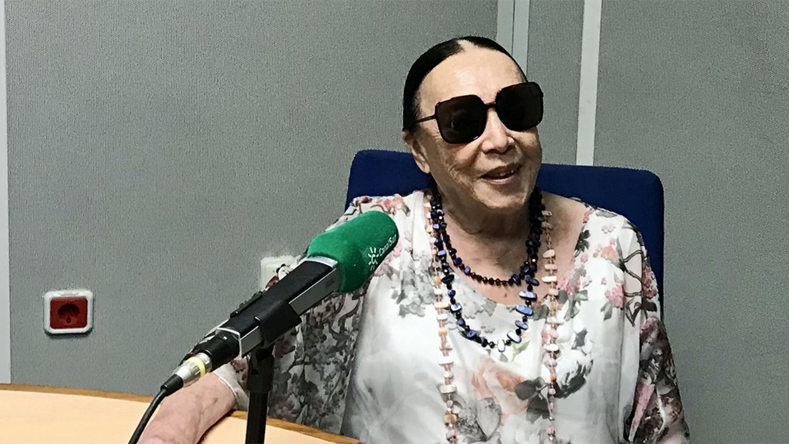 Comunnicación La Sal Betty Missiego