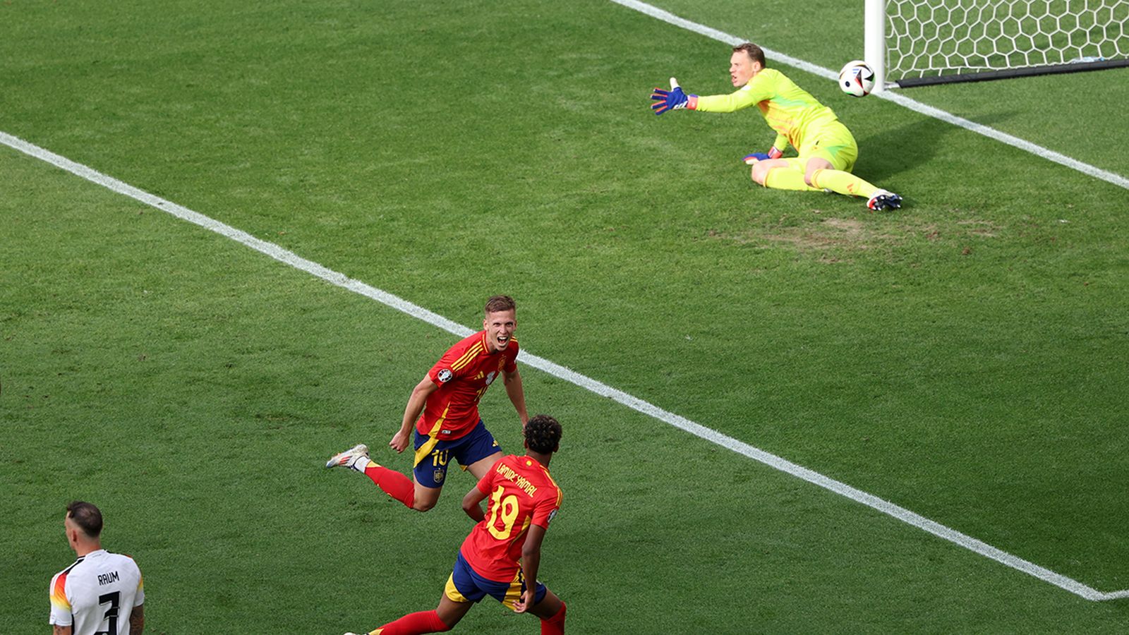 Gol de Olmo en el España Alemania