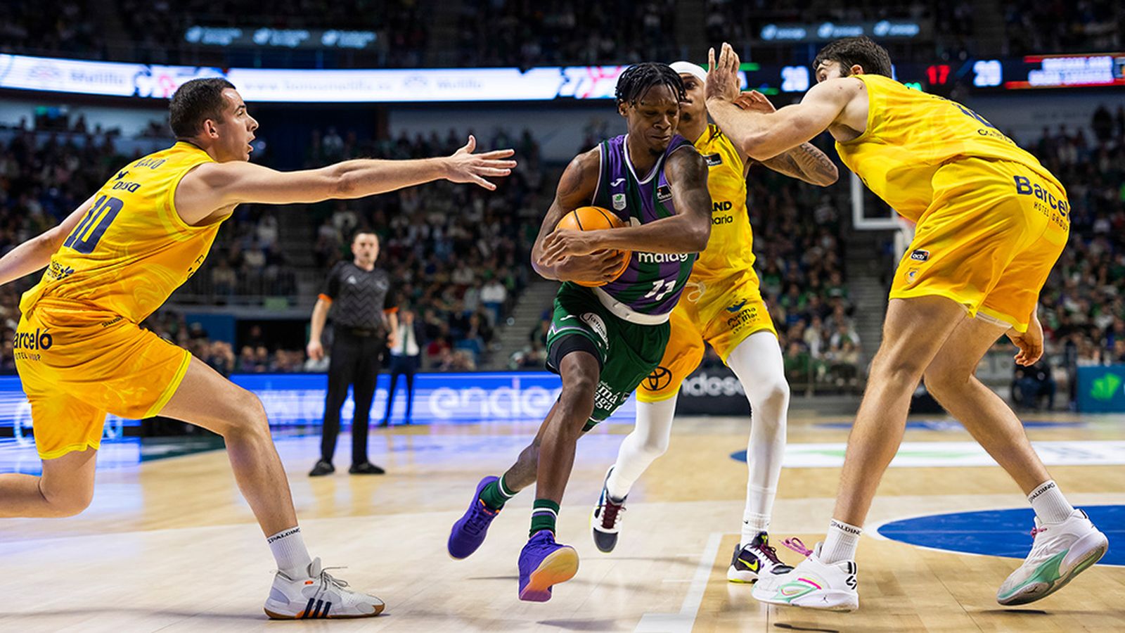 tapa unicaja