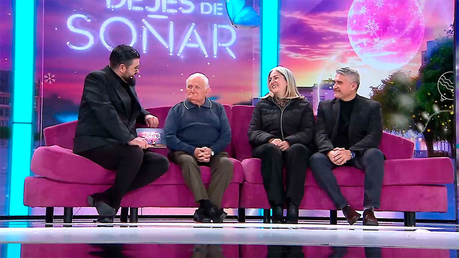 Carola y Antonio devolvieron un sobre con 1000 eruos que encontraron en la calle