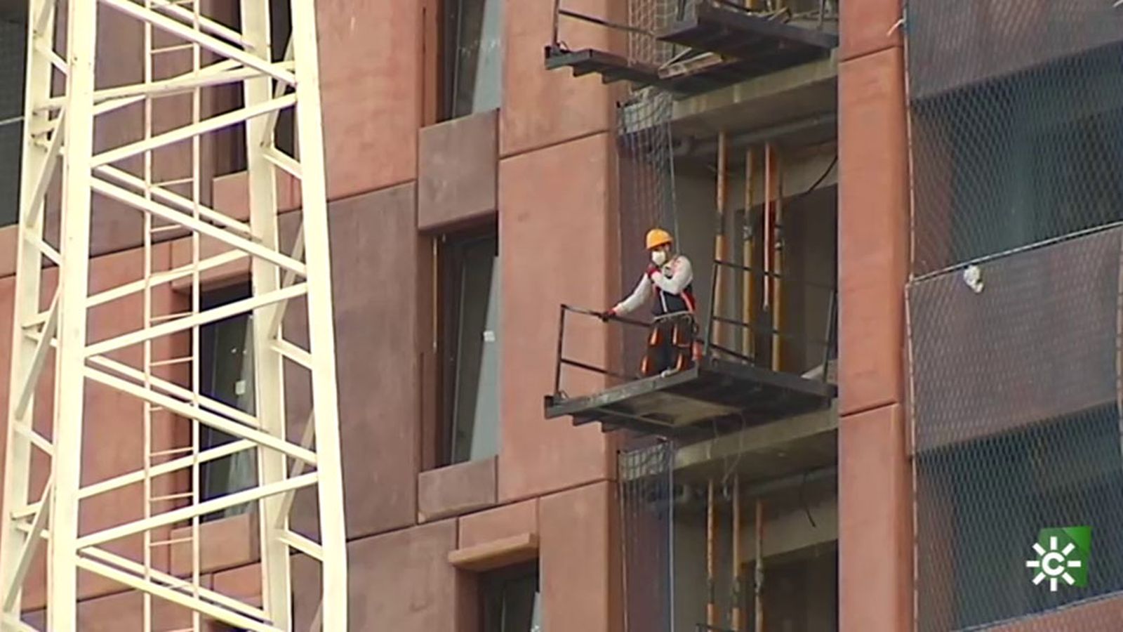 TAPA CONSTRUCCIÓN
