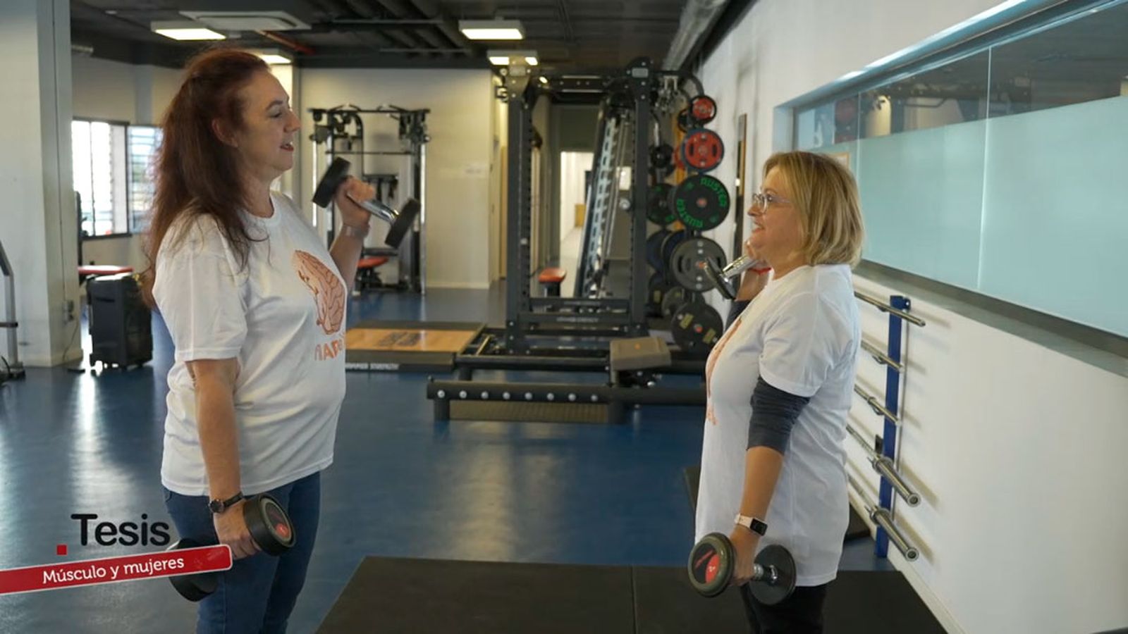 Fuerza y músculo, aliados de la salud femenina