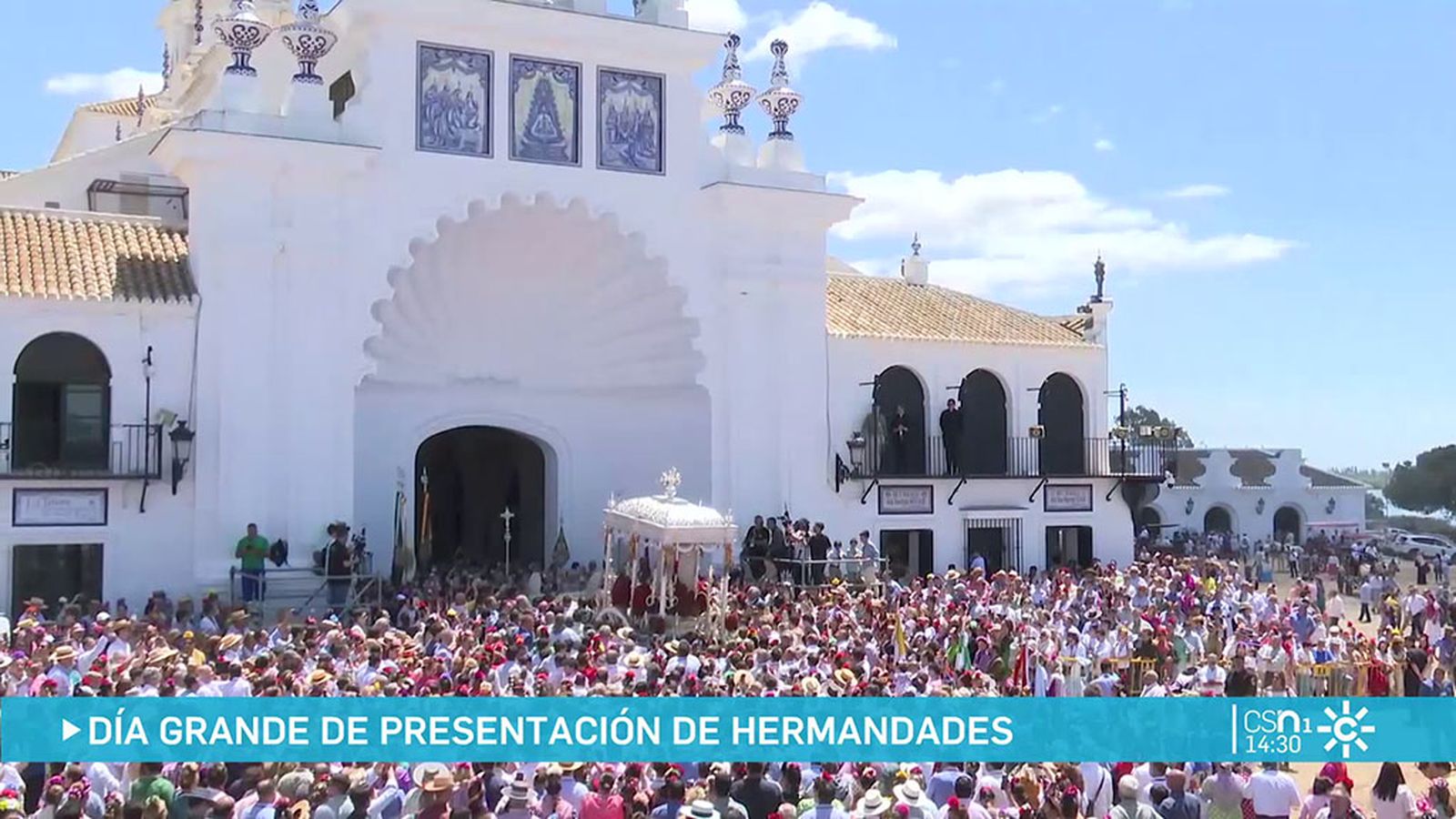 Día grande con las presentaciones en El Rocío