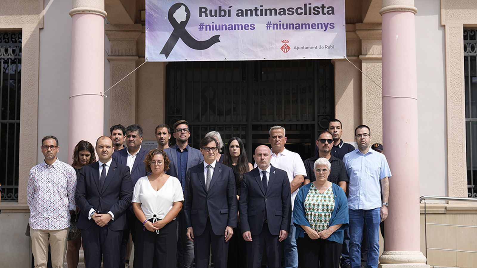 Silencio en Rubi por el doble crimen machista