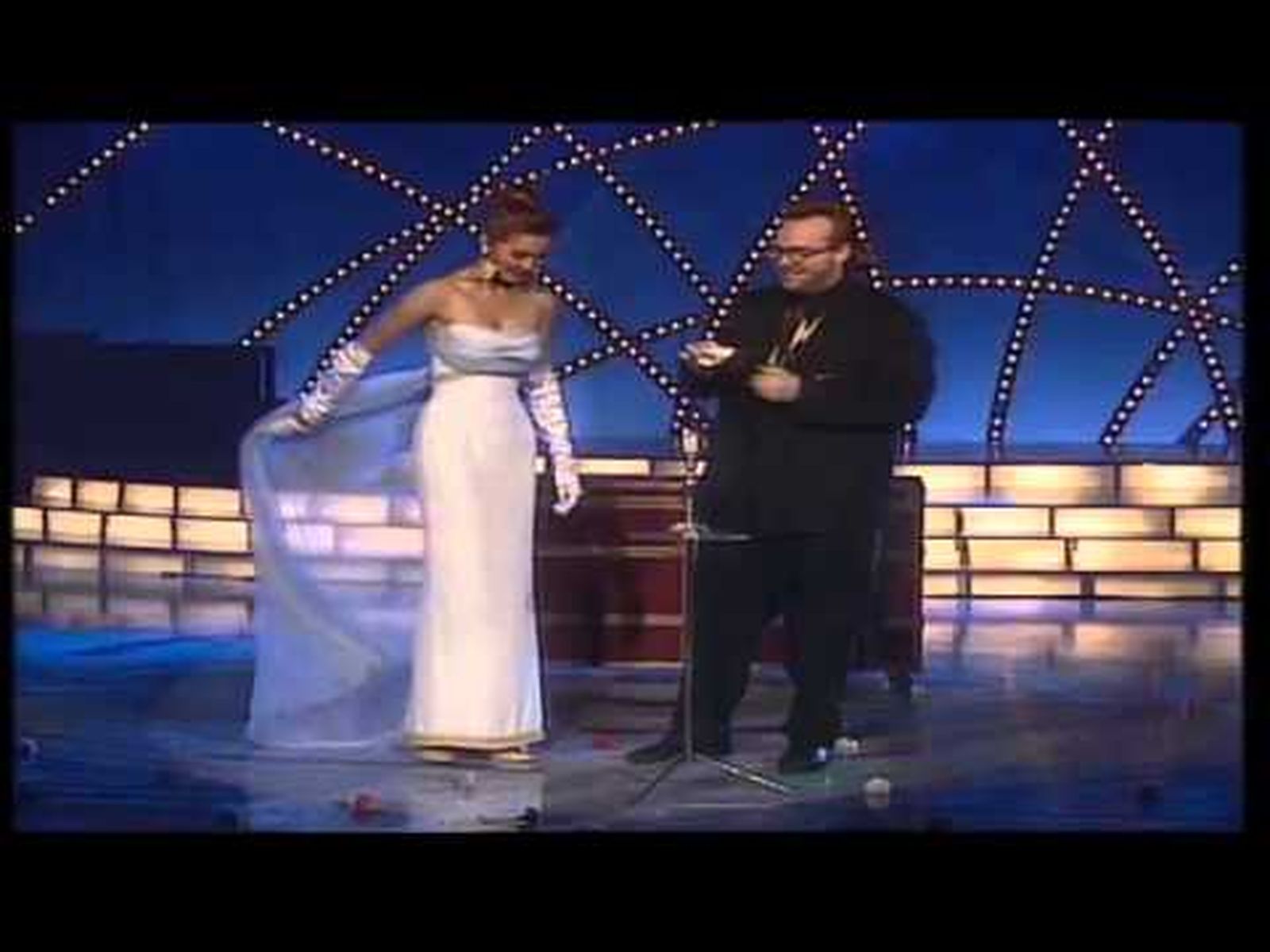 El ilusionista Kevin James en "Noche espectacular"