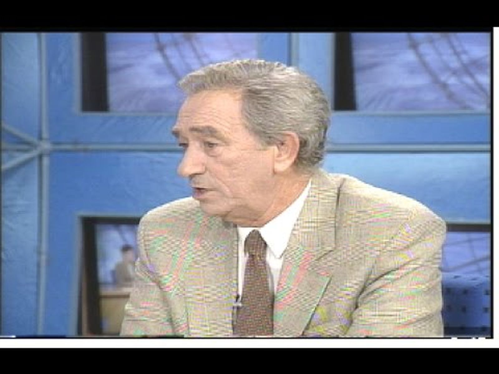 Manuel Conde Pumpido: entrevista al Defensor Andaluz por racismo