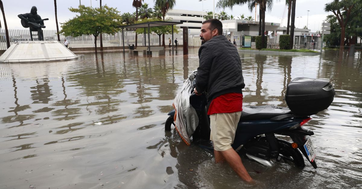 La primera dana del otoño deja inundaciones en gran parte de Andalucía