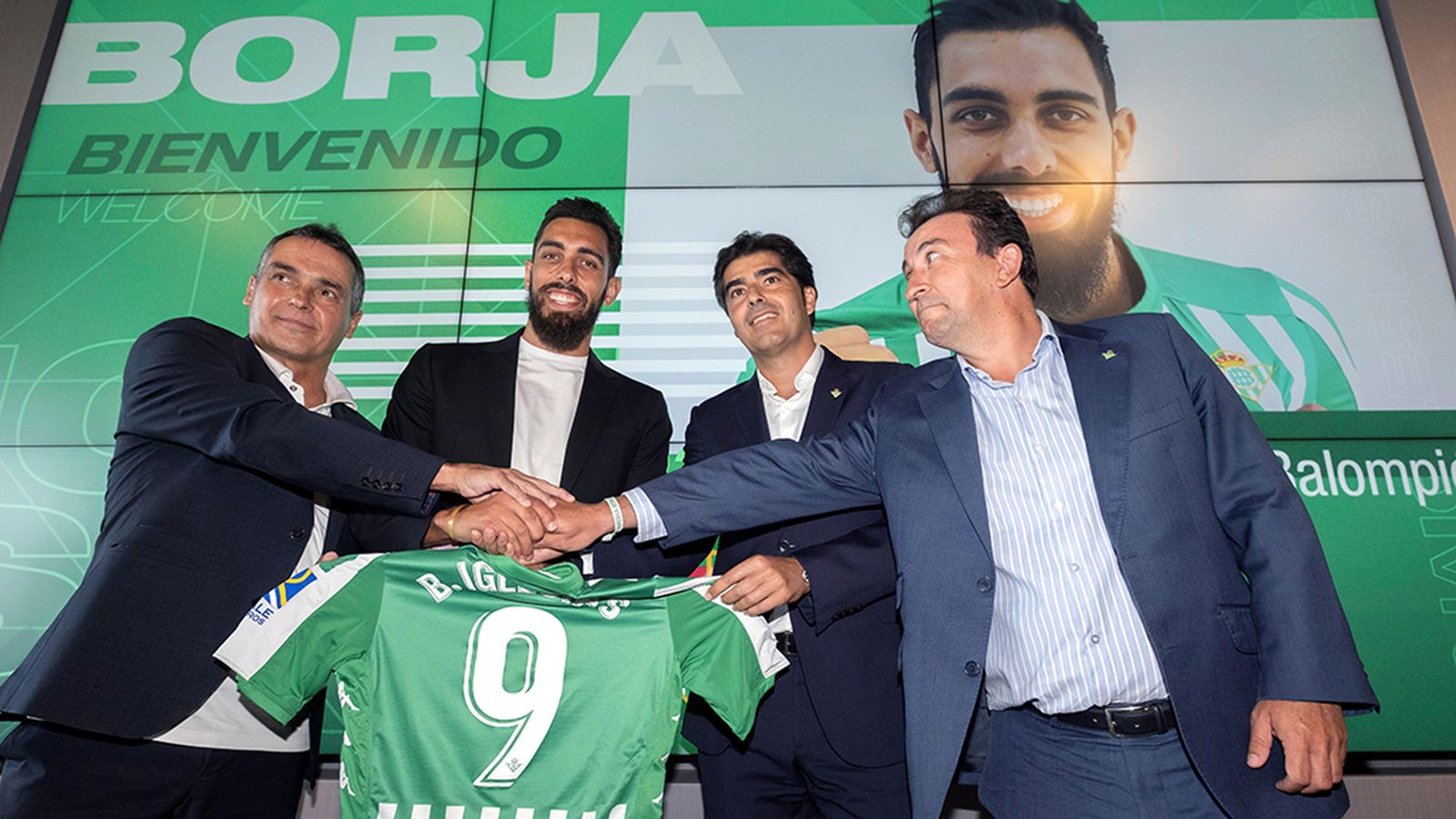 Borja Iglesias presentación Betis