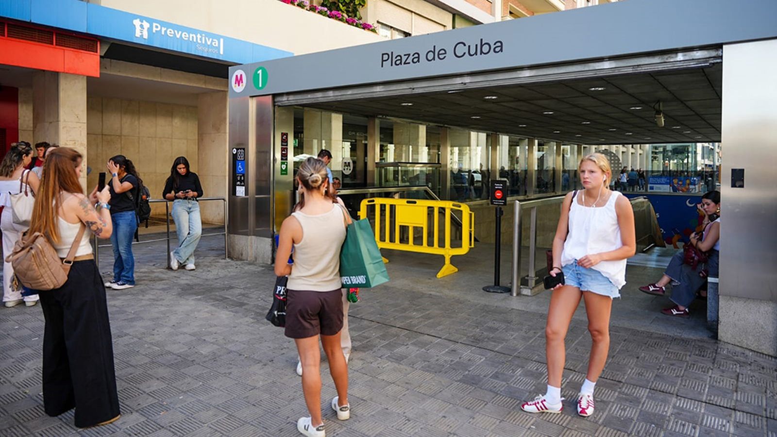 El metro de Sevilla, cerrado