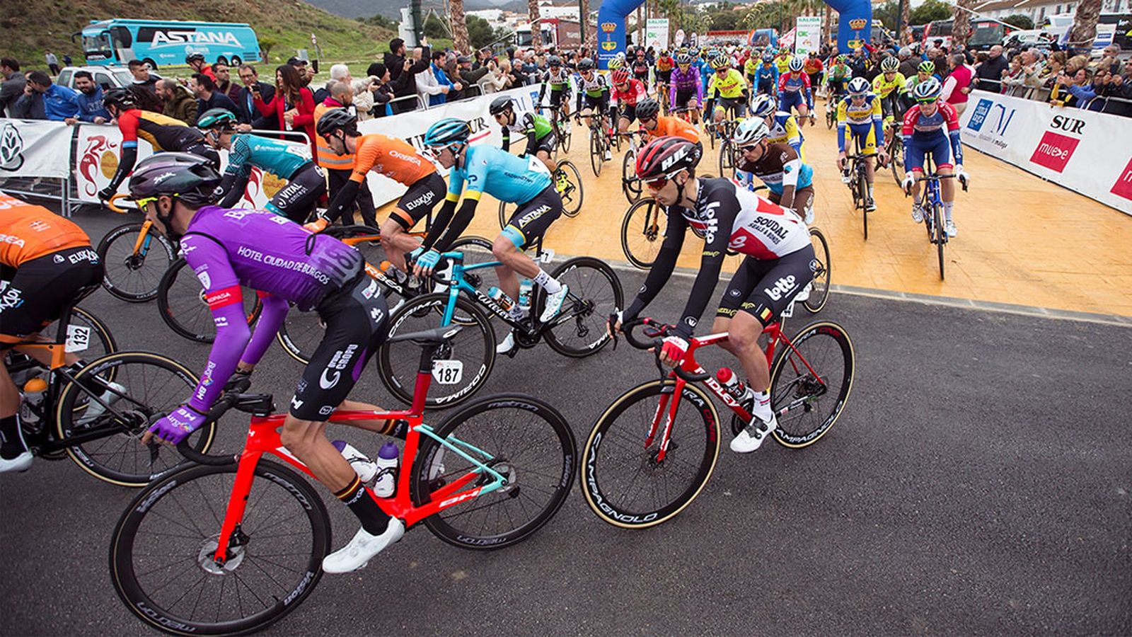 vuelta ciclista miércoles