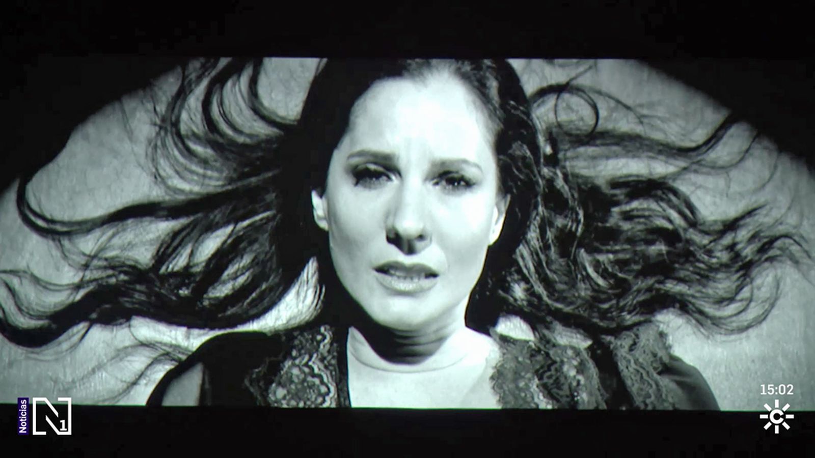 Diana Navarro estrena La celda, un canto contra el maltrato