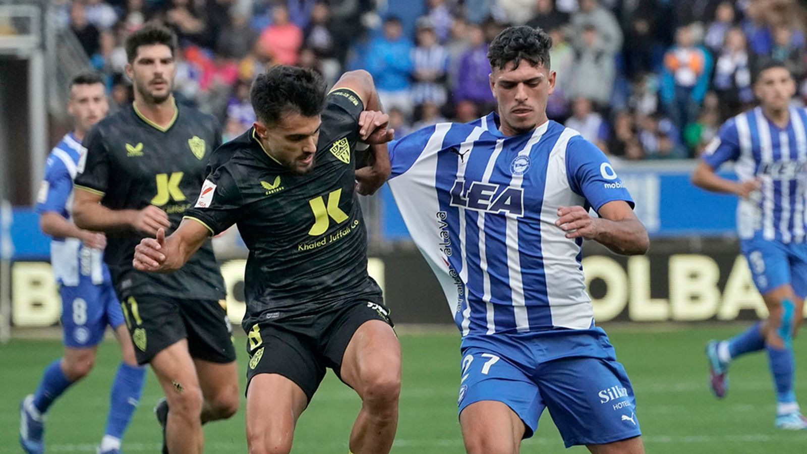 Almeria alaves
