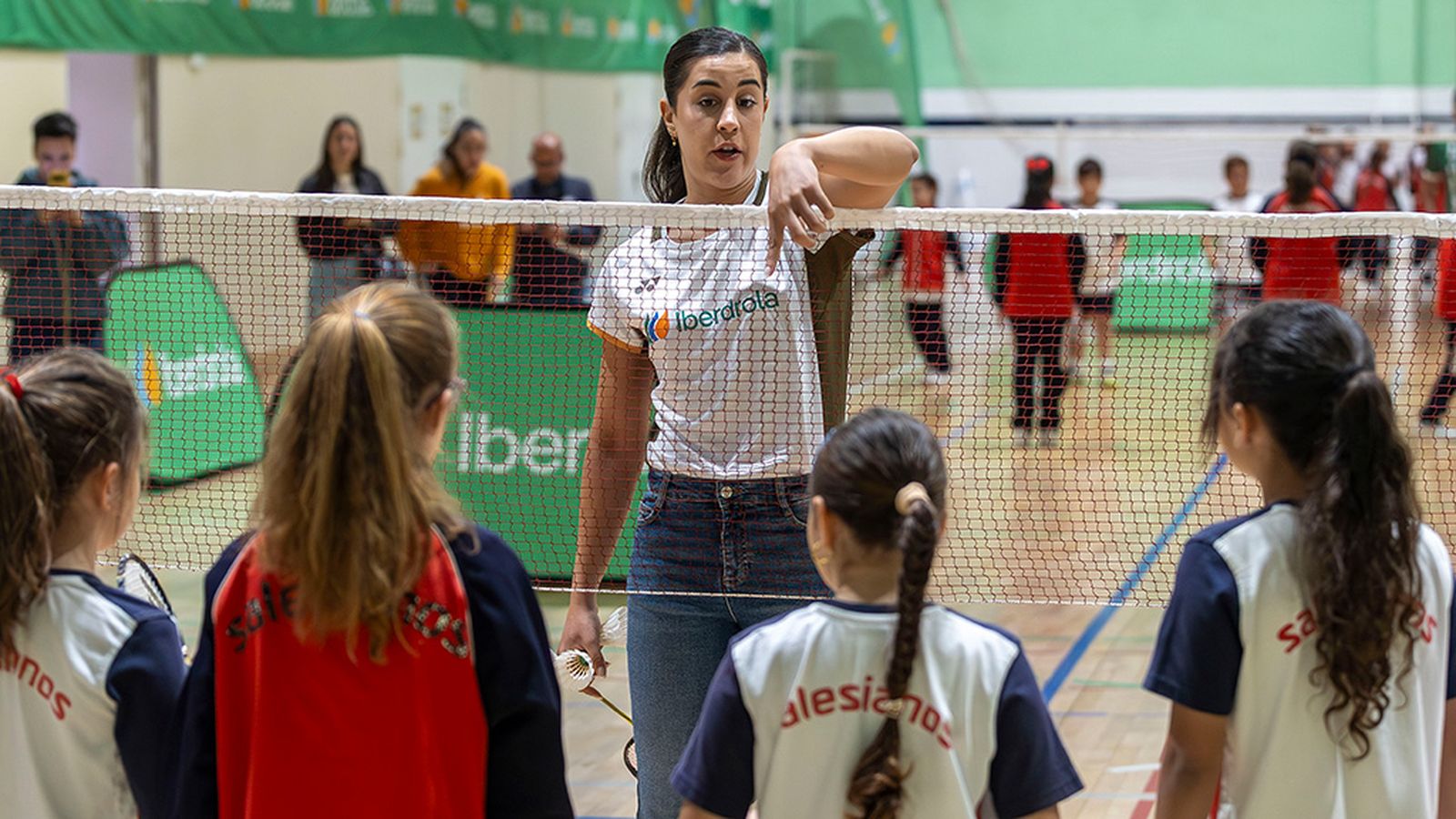 Carolina Marín recibe el homenaje de su Huelva natal